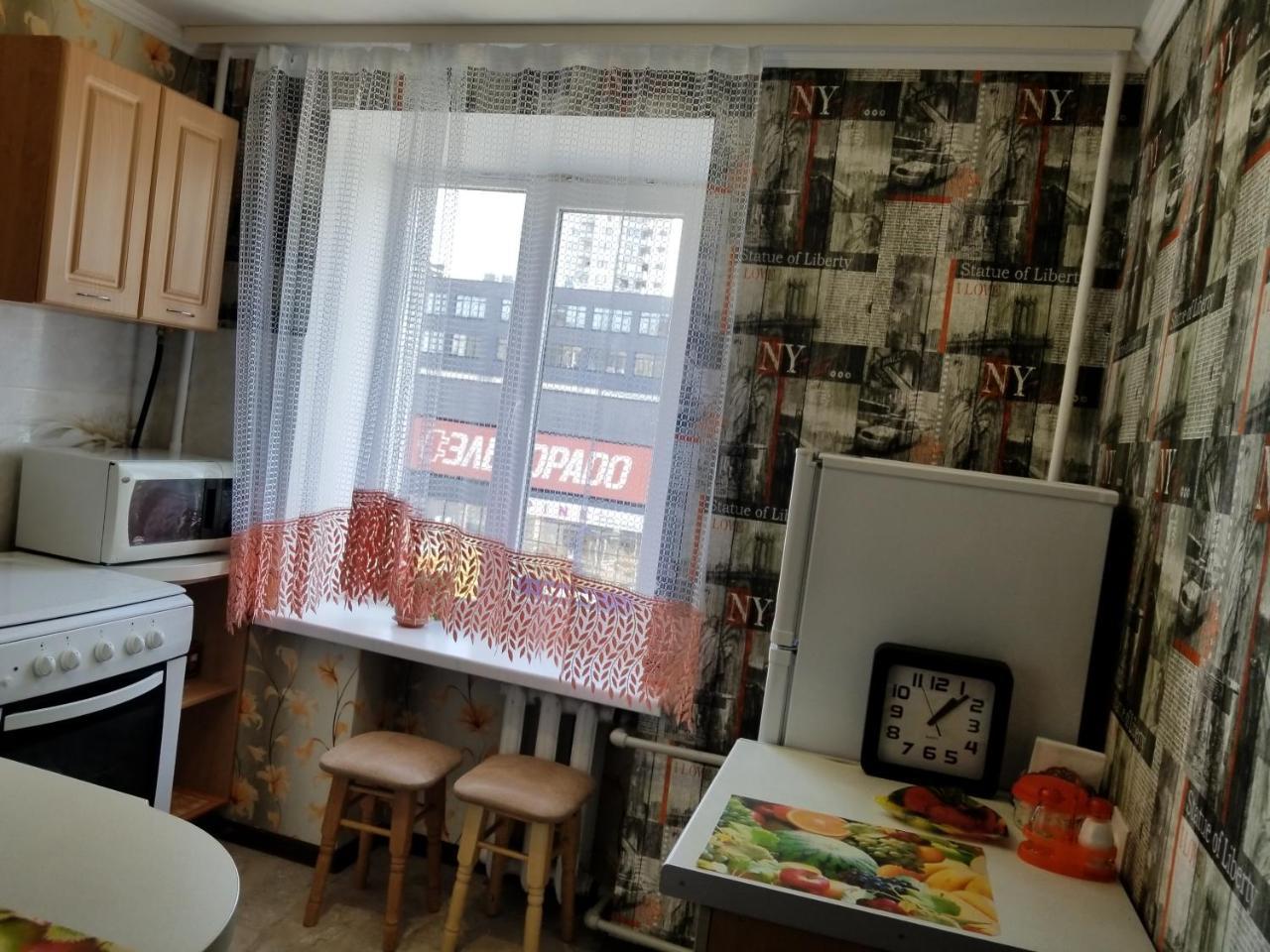 2Х Комнатная С Ремонтом В Центре.Renovated, Center Apartment Khmel'nyts'kyy Ngoại thất bức ảnh